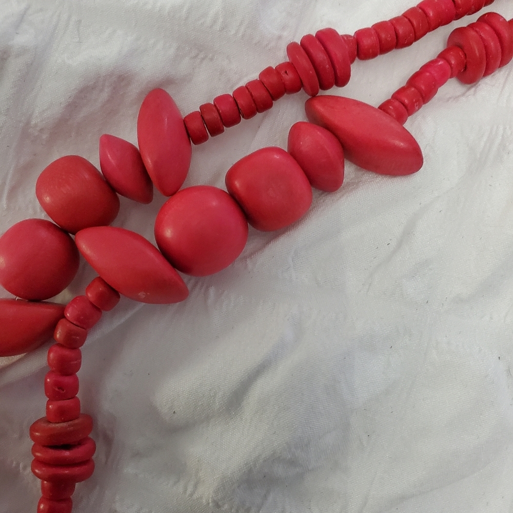Coral Beaded Necklace  13"
